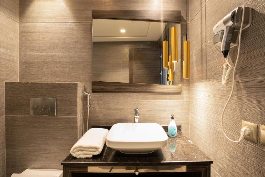 #56 Maarif Racine Urban Massira Near Twin Center Apartment Casablanca Luaran gambar